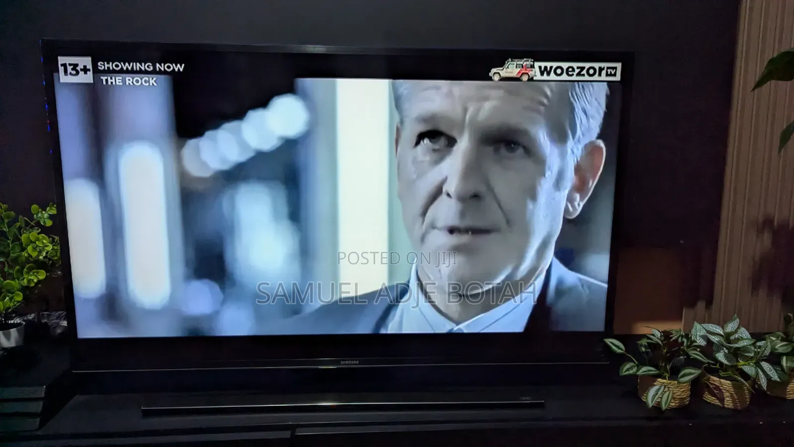 Samsung Crystal Uhd TV DM