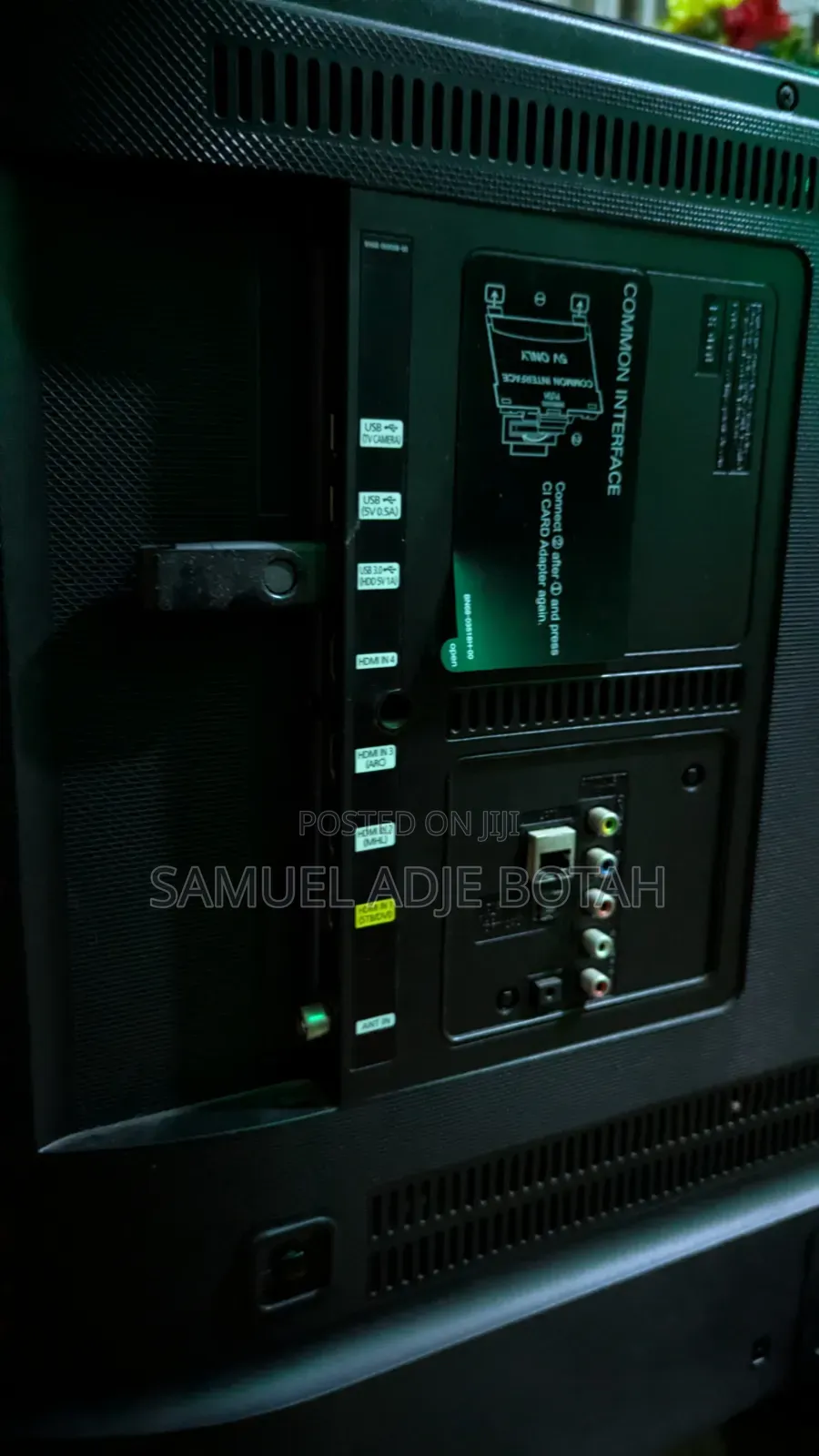 Samsung Crystal Uhd TV DM