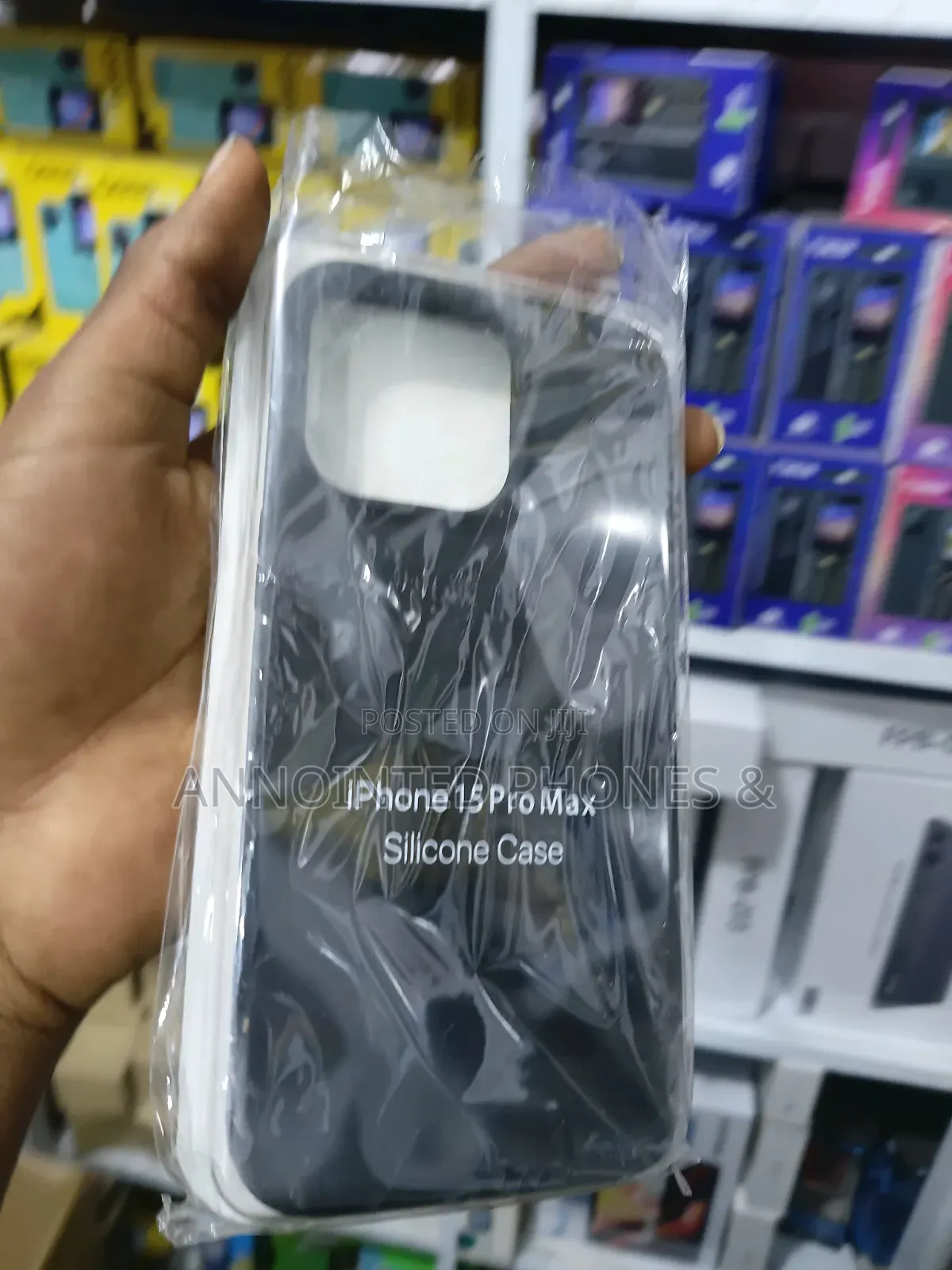 iPhone 15 Pro Max Pouch