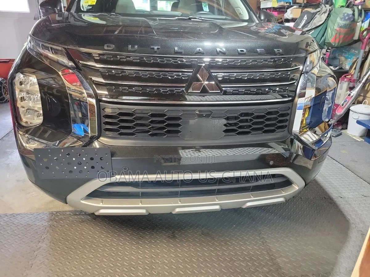 Mitsubishi Outlander 2023 Front Bumper Complete 2022 2023 2024 2025