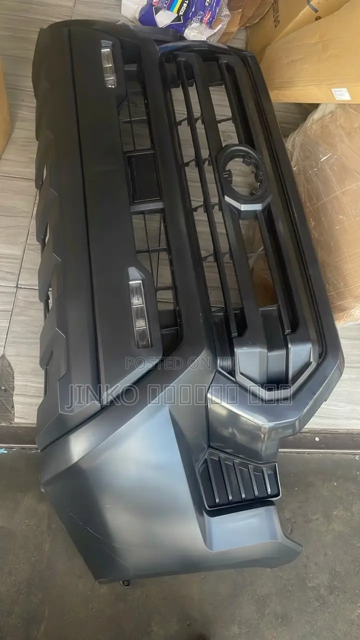 Toyota Tacoma 2023-2025complete Bumper