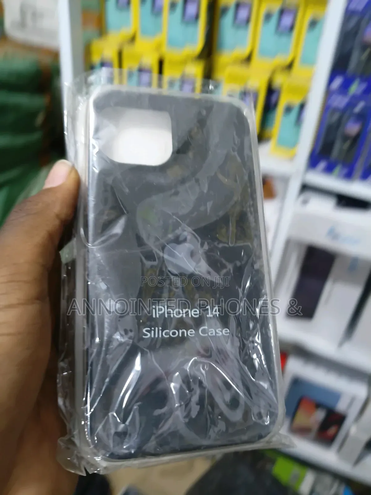iPhone 14 Pouch