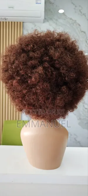 Queens Wigs and Bundles