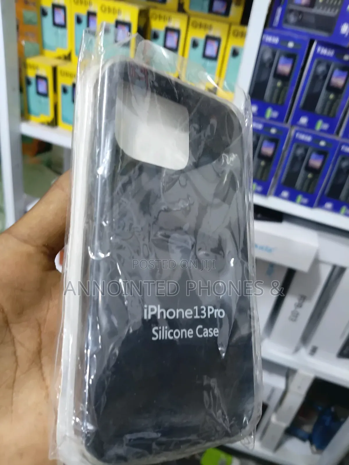 Iphome 13 Pro Pouch