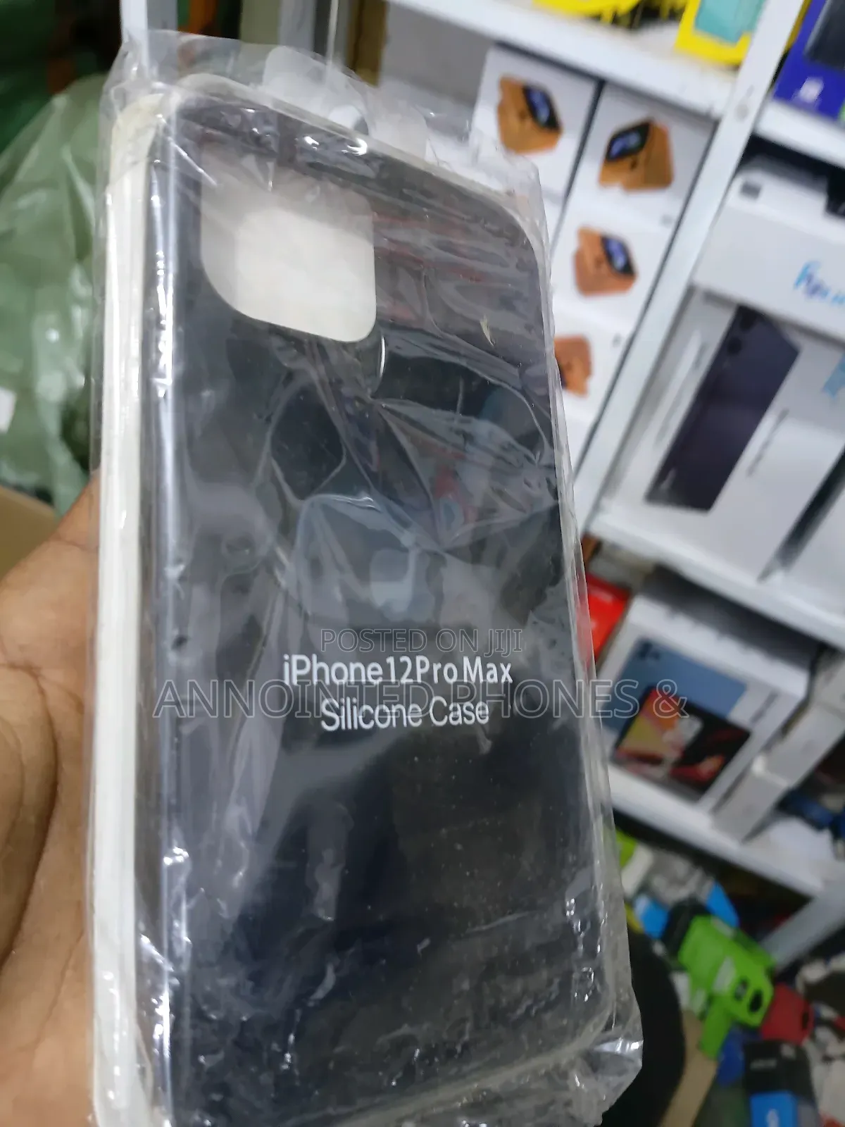 iPhone 12 Pro Max Pouch