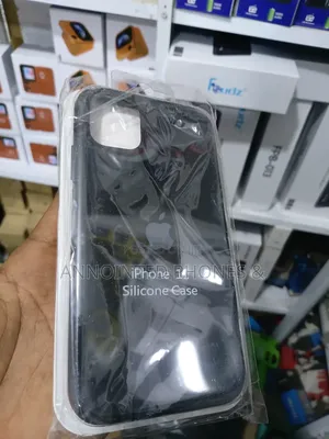 iPhone 11 Pouch