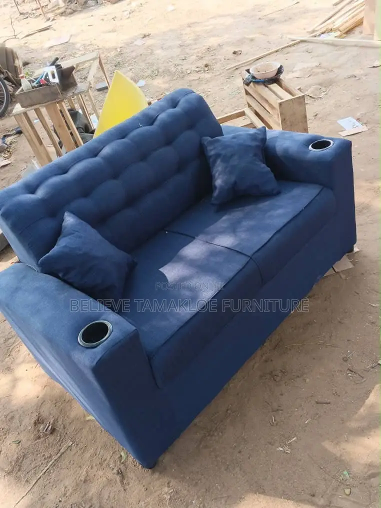 Two in One Couch With Throw Pillows