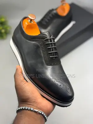 Smart-Casual Men's Dress Sneakers – Black Leather & Suede
