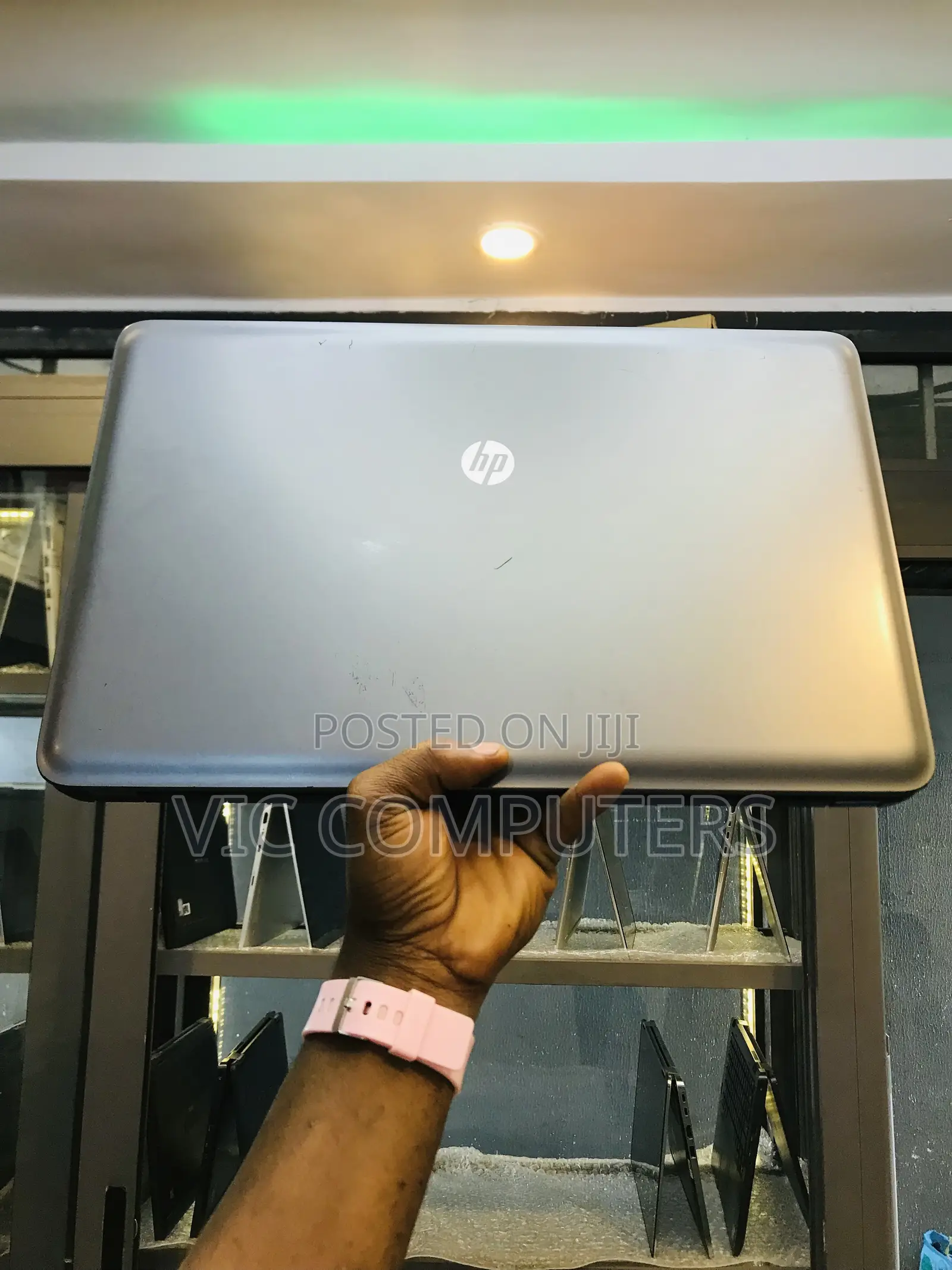Laptop HP 650 6GB Intel Celeron HDD 320GB
