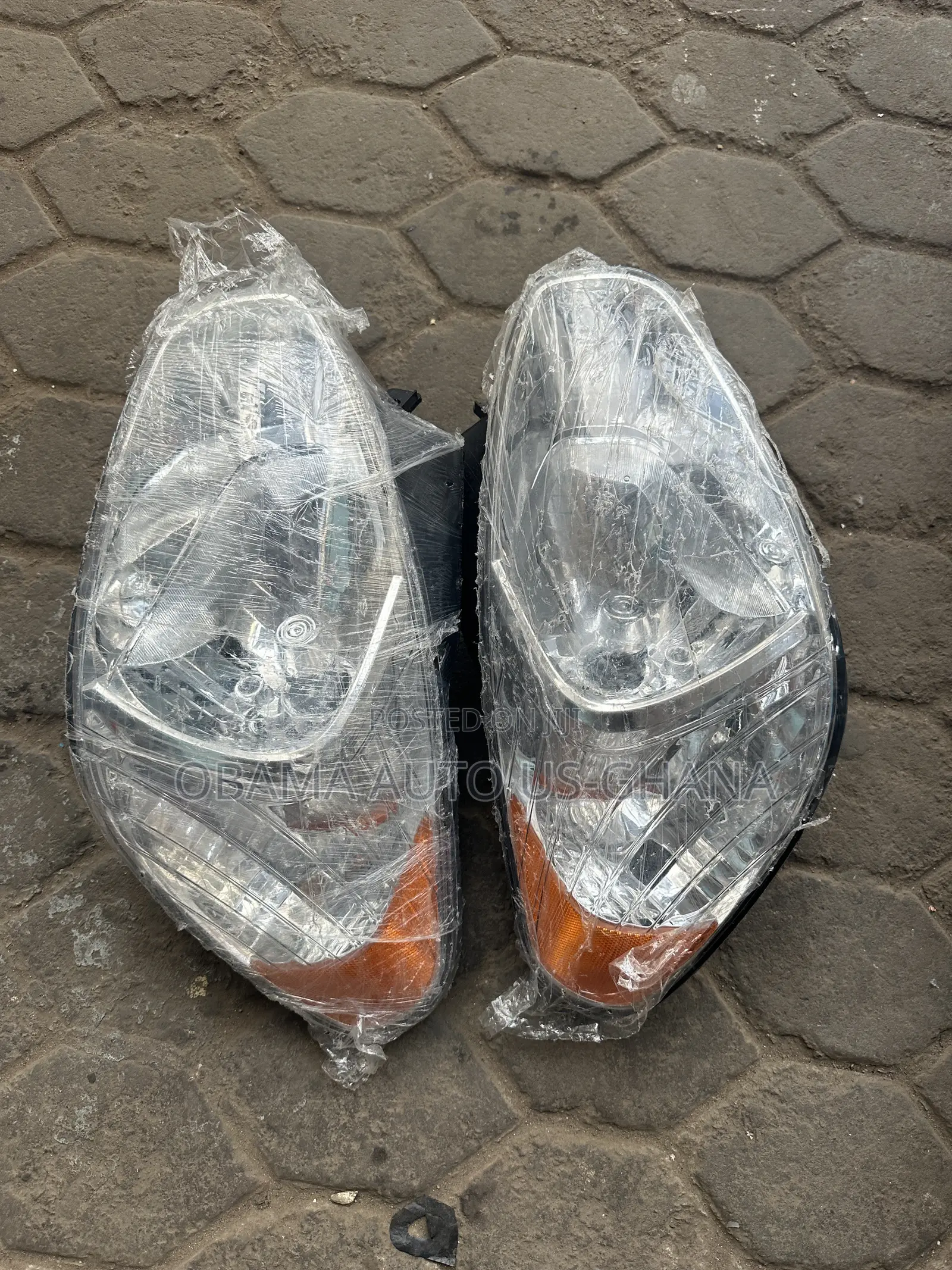 Hyundai Accent Headlight 2007 2008 2009 2010 2011 Auto USA Tail Light