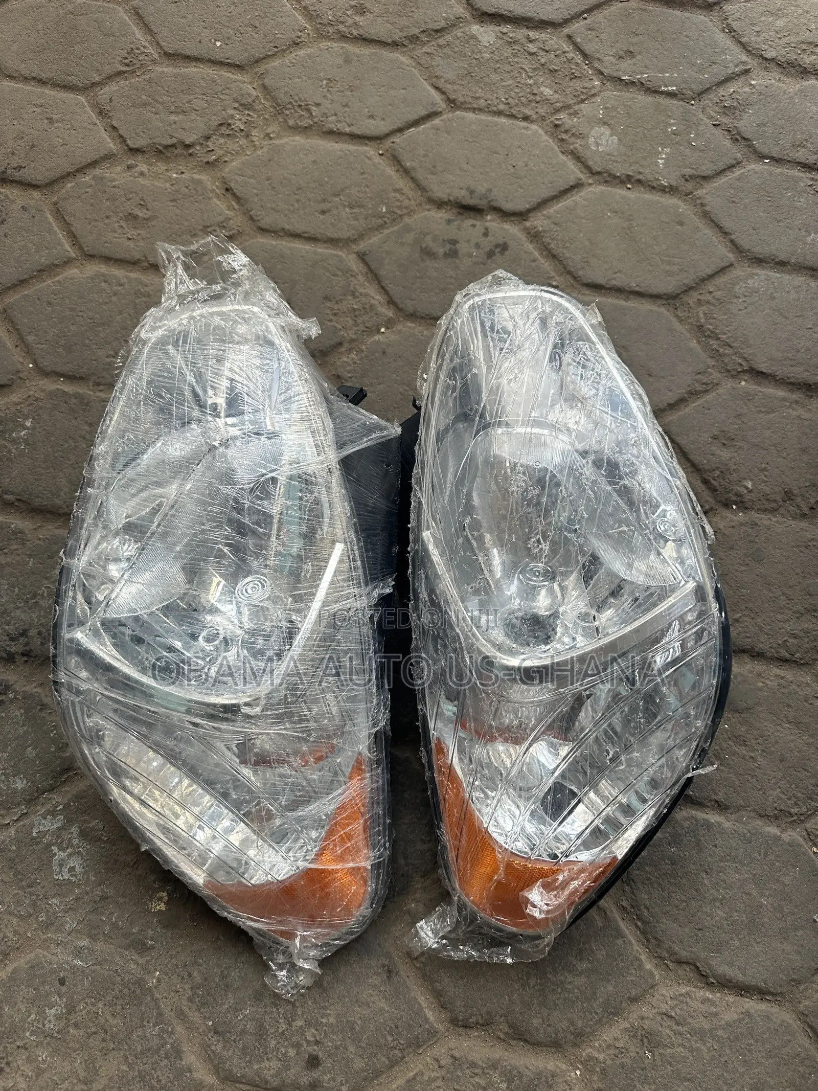 Hyundai Accent Headlight 2007 2008 2009 2010 2011 Auto USA Tail Light