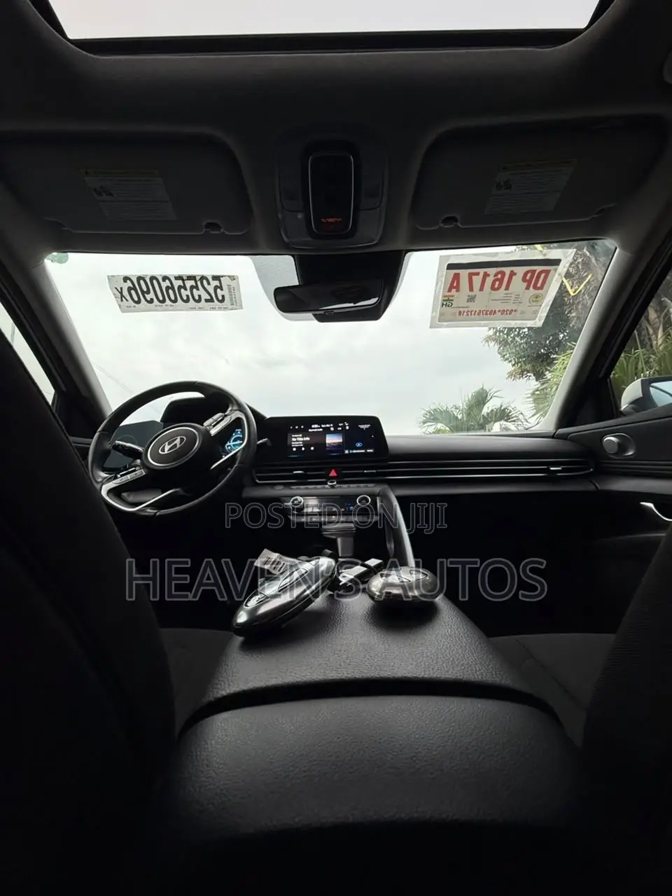 Hyundai Elantra 2024 White