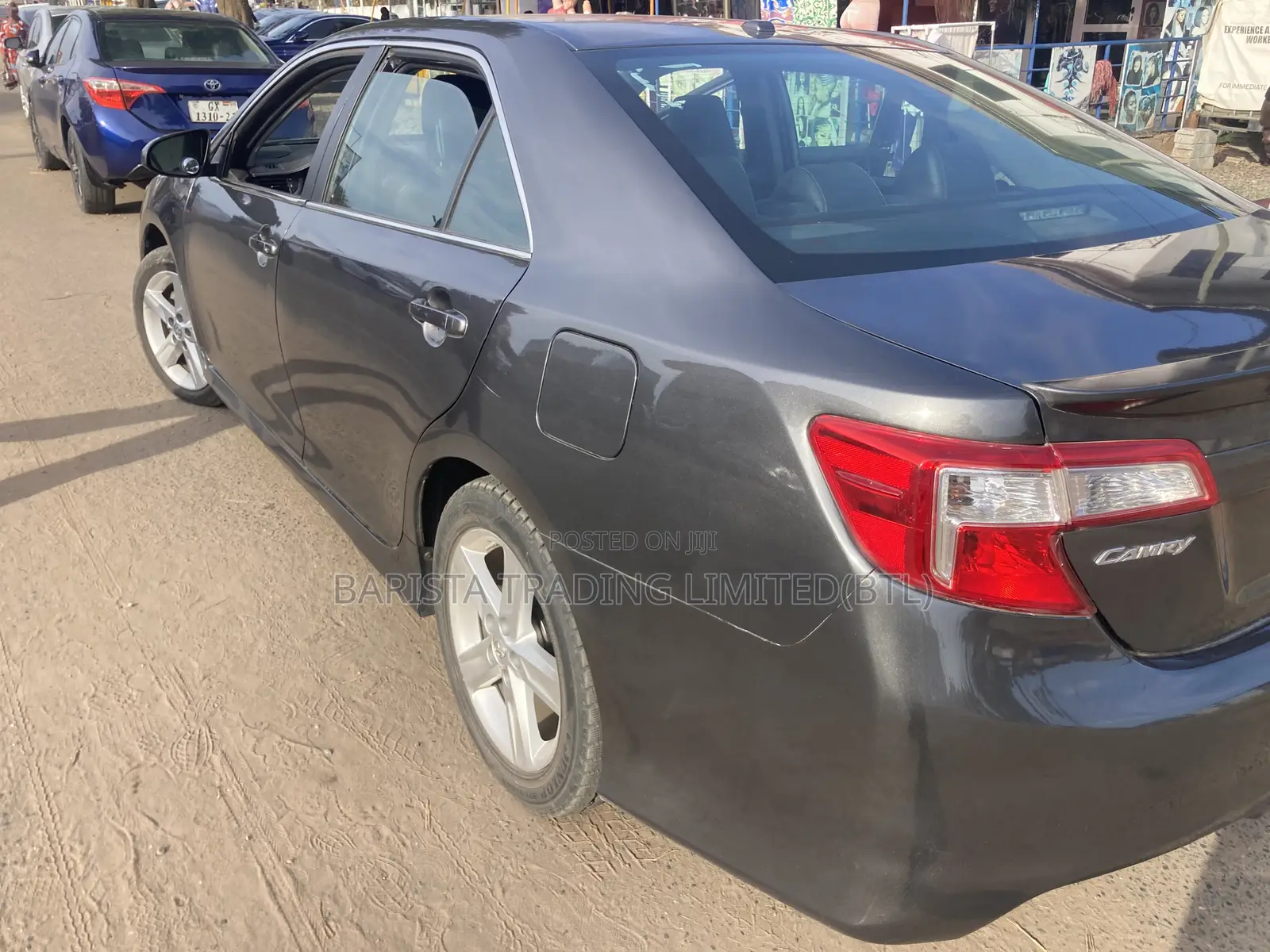 Toyota Camry SE 4dr Sedan (2.5L 4cyl 6A) 2014 Gray