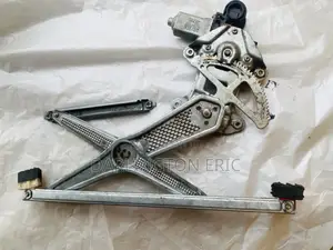 Toyota Hilux KUN15 2005-2015 Door Machine