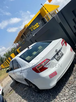 Toyota Camry 2014 White