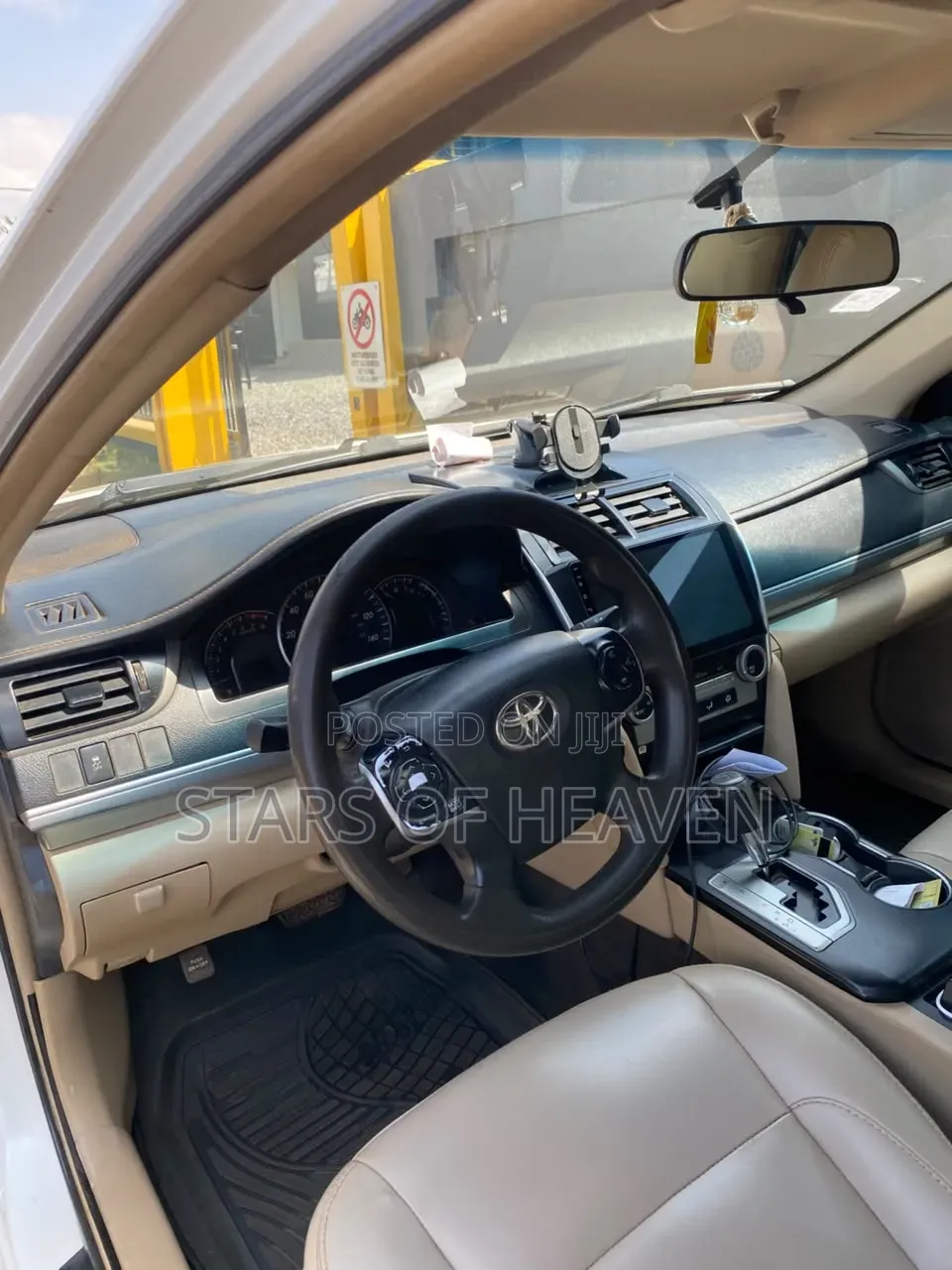 Toyota Camry 2014 White