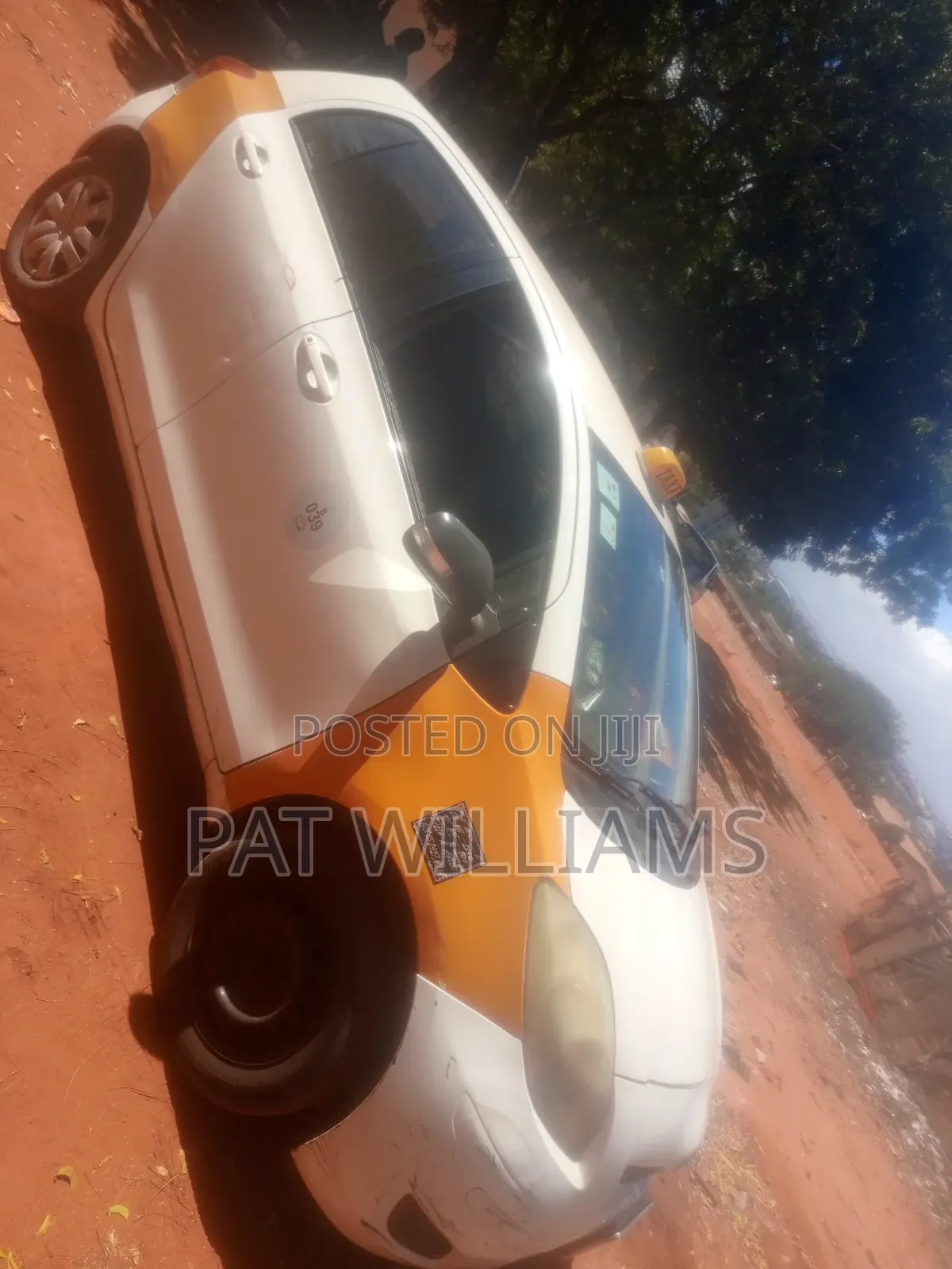 Toyota Vitz 1.0 FWD 3dr 2010