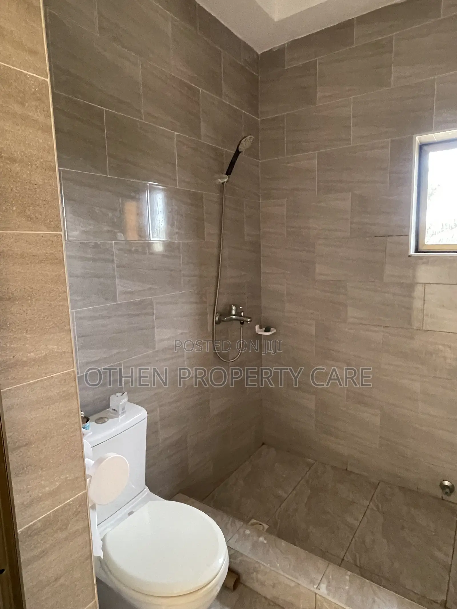 2bdrm Apartment in Othen Property Care, Ofankor for rent