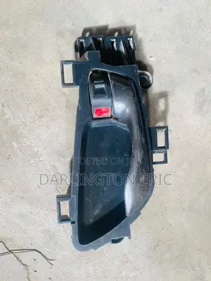 Honda Civic 2017–2021 Inside Door Handle