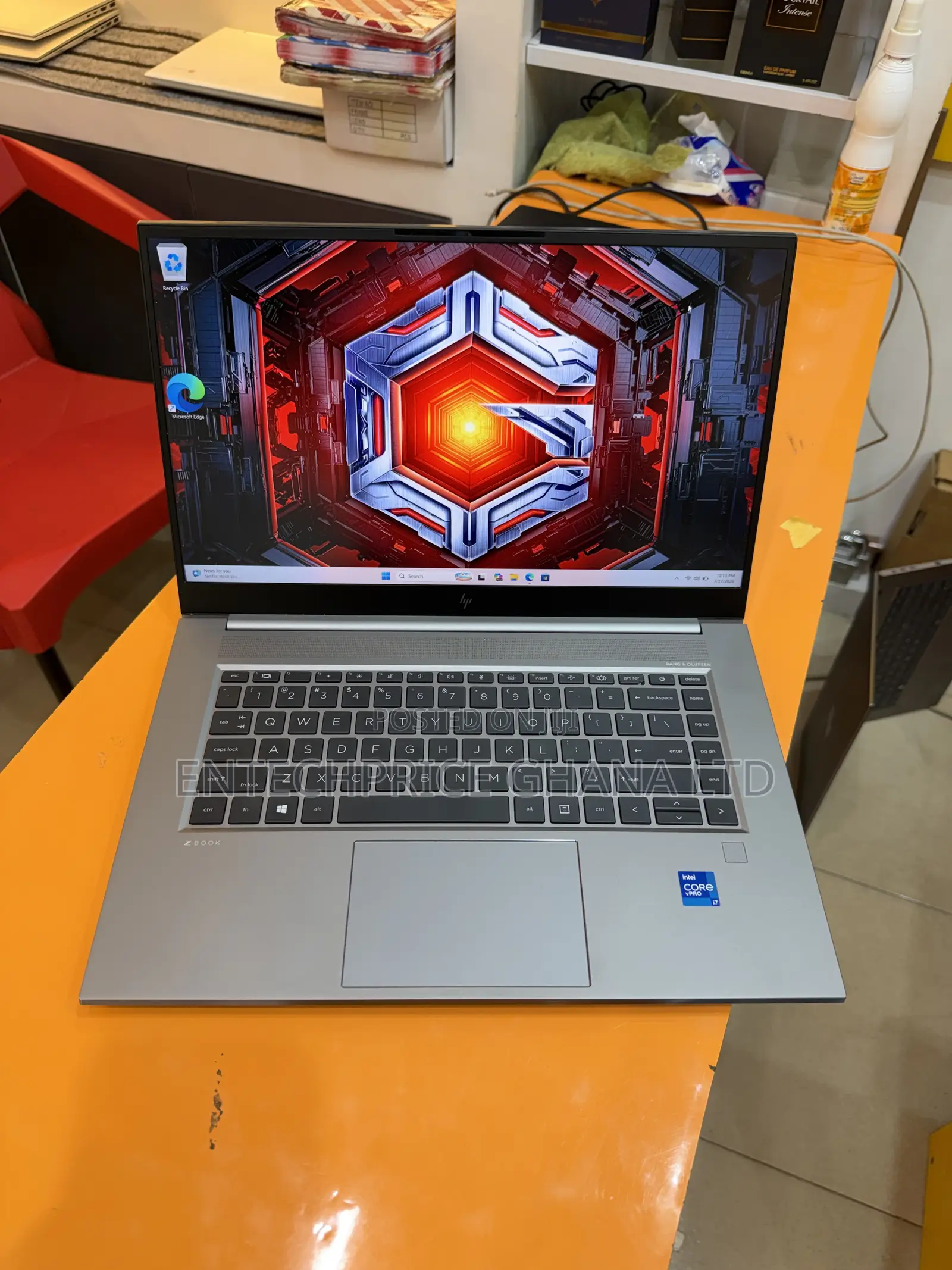 Laptop HP ZBook Studio G8 32GB Intel Core i7 SSD 512GB