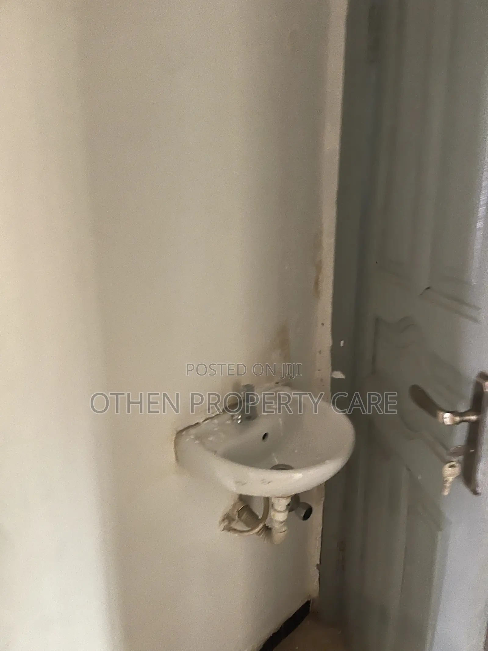 2bdrm Apartment in Othen Property Care, Mile 7 for rent