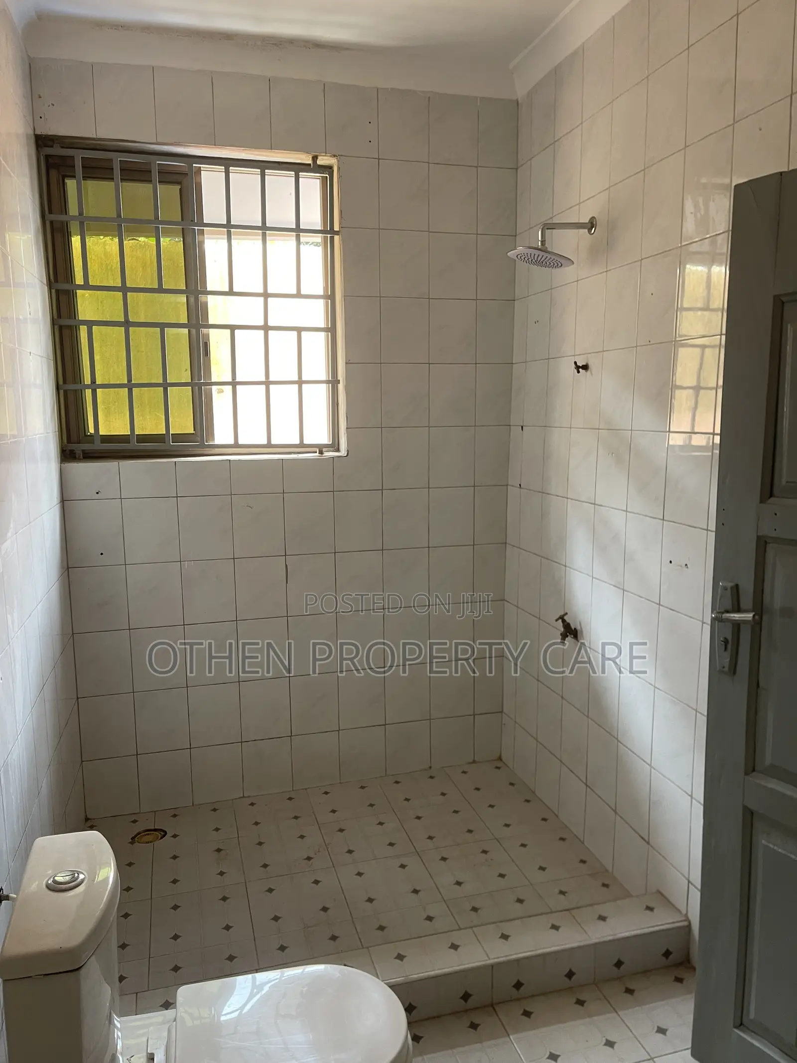 2bdrm Apartment in Othen Property Care, Mile 7 for rent