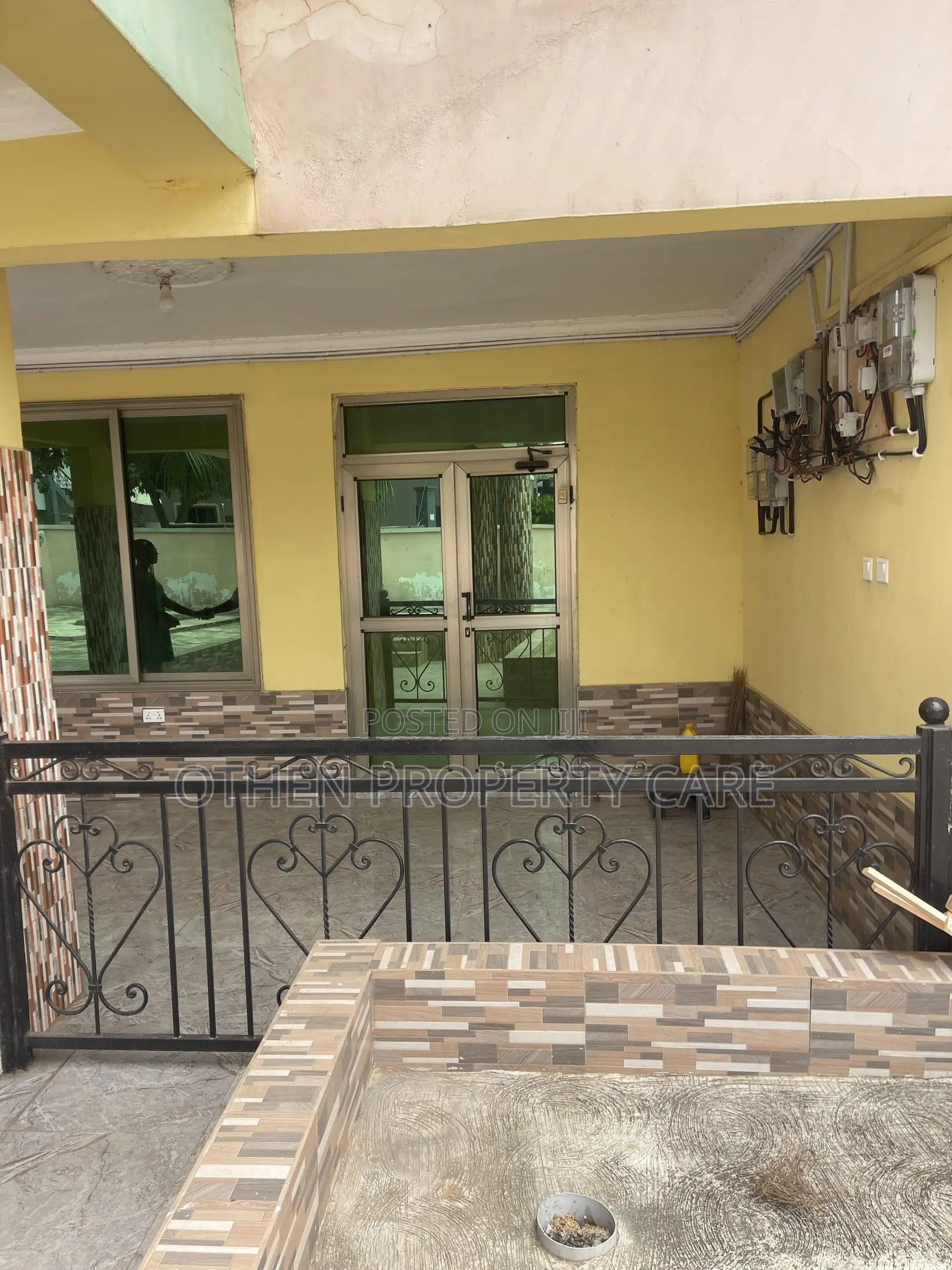 2bdrm Apartment in Othen Property Care, Mile 7 for rent