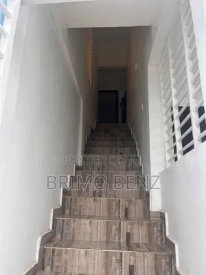 3bdrm Apartment in East Legon Hilld for sale