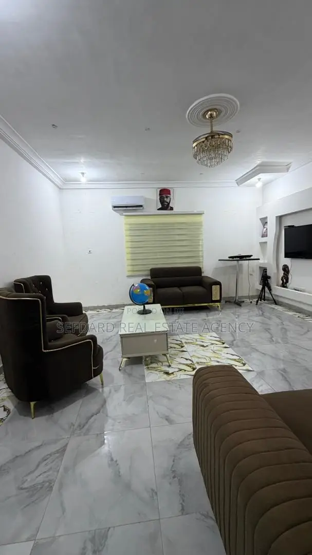 Furnished 6bdrm House in Sefdard Properties, Amasaman for sale