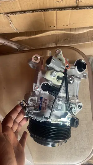 Toyota Hiace AC Compressor Motor