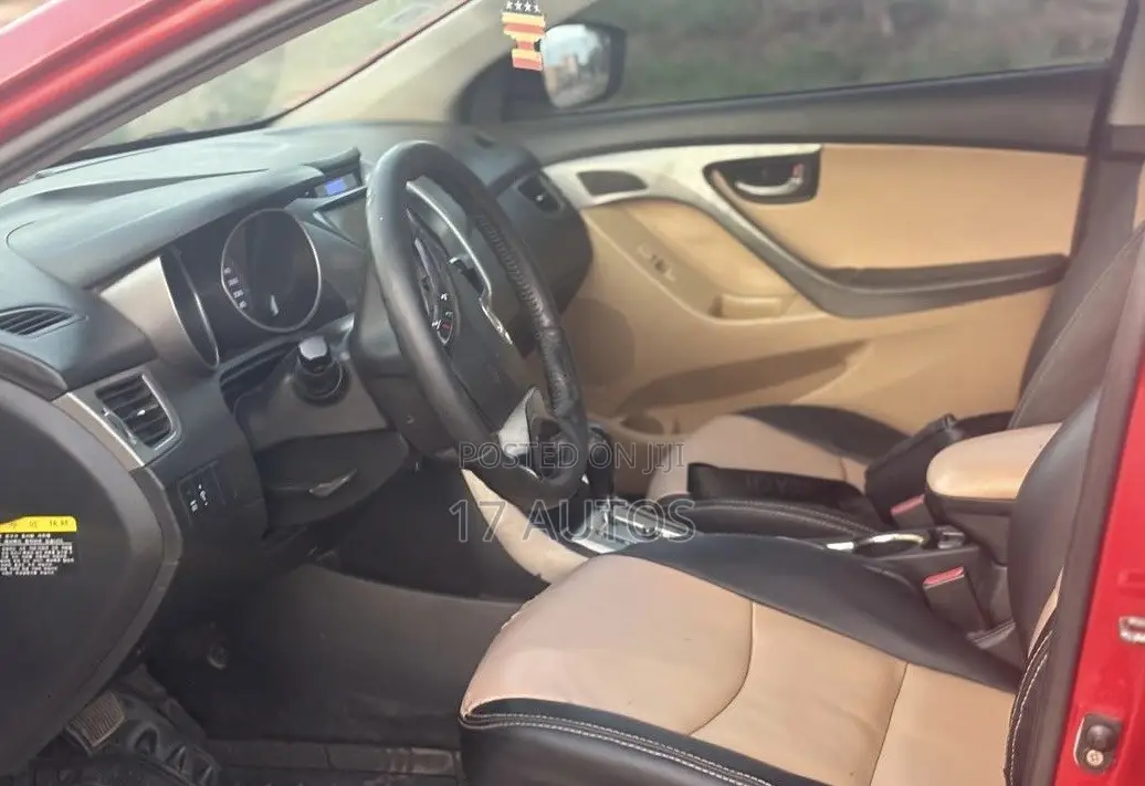 Hyundai Elantra GLS Sedan FWD (1.8L 4cyl 6A) 2013 Red