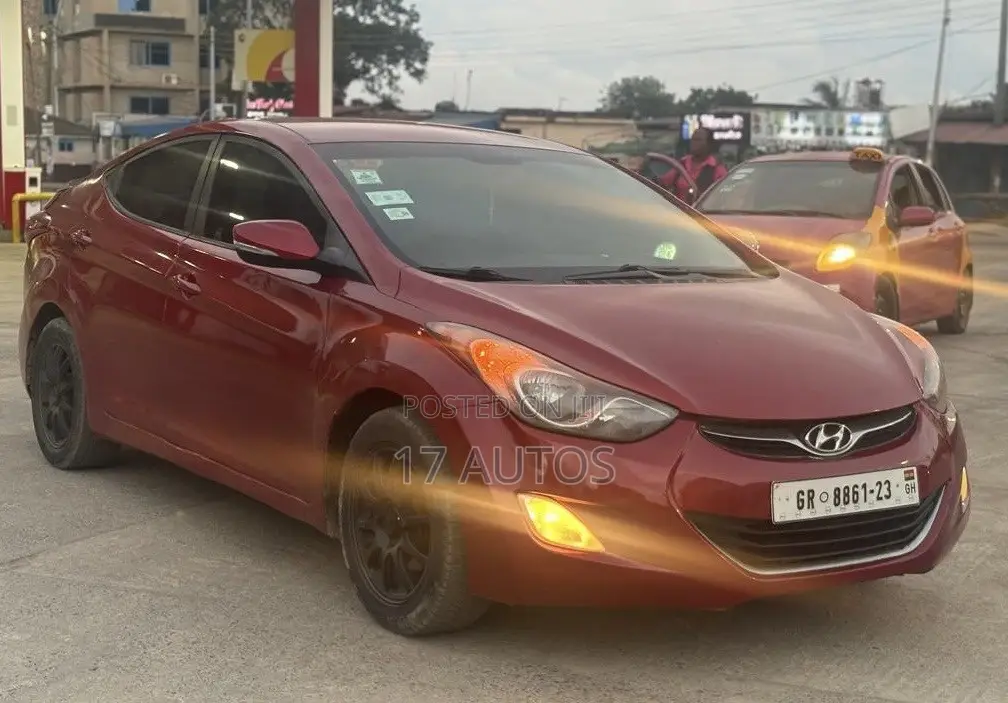 Hyundai Elantra GLS Sedan FWD (1.8L 4cyl 6A) 2013 Red