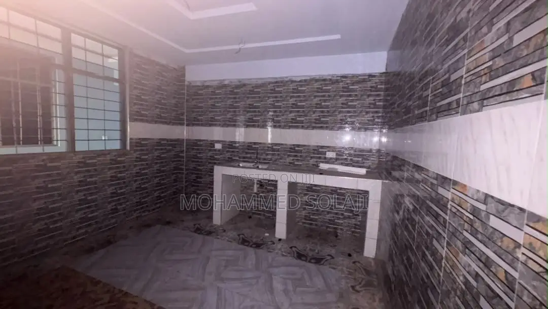 Mini Flat in Accesshomes Hub, Sekyere Central for rent