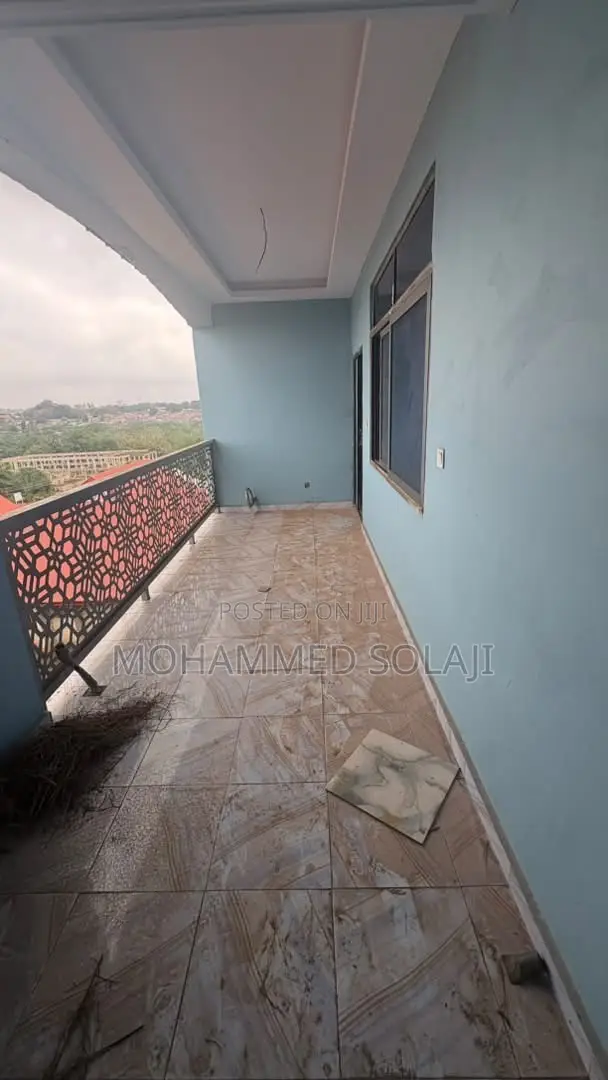 Mini Flat in Accesshomes Hub, Sekyere Central for rent