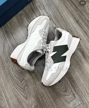 New Balance 327 White/ Grey