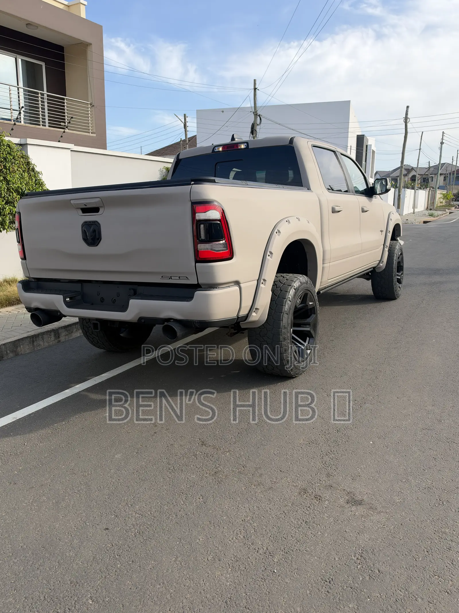 Dodge RAM 1500 5.7 Petrol AWD 2021 Brown