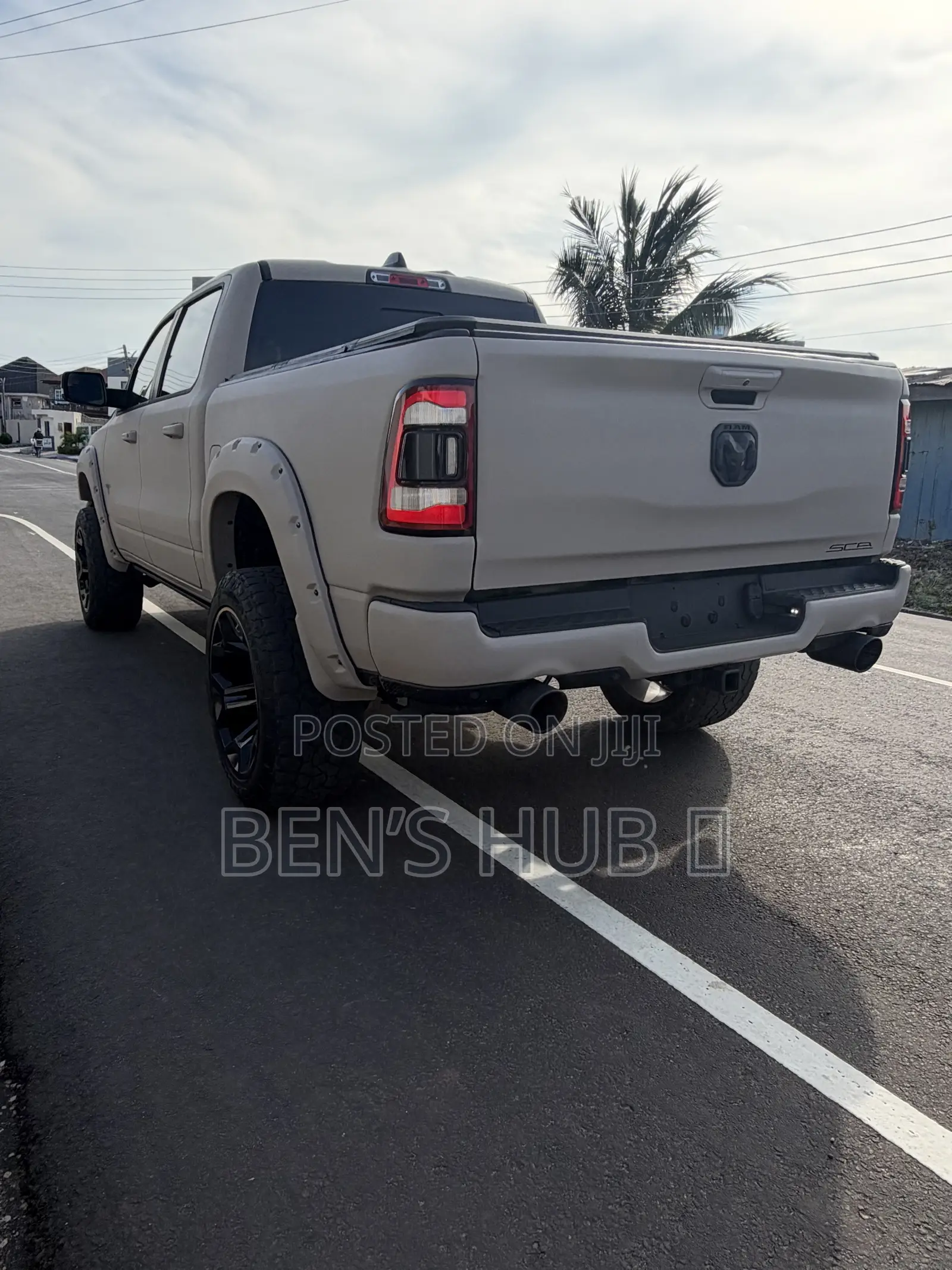 Dodge RAM 1500 5.7 Petrol AWD 2021 Brown