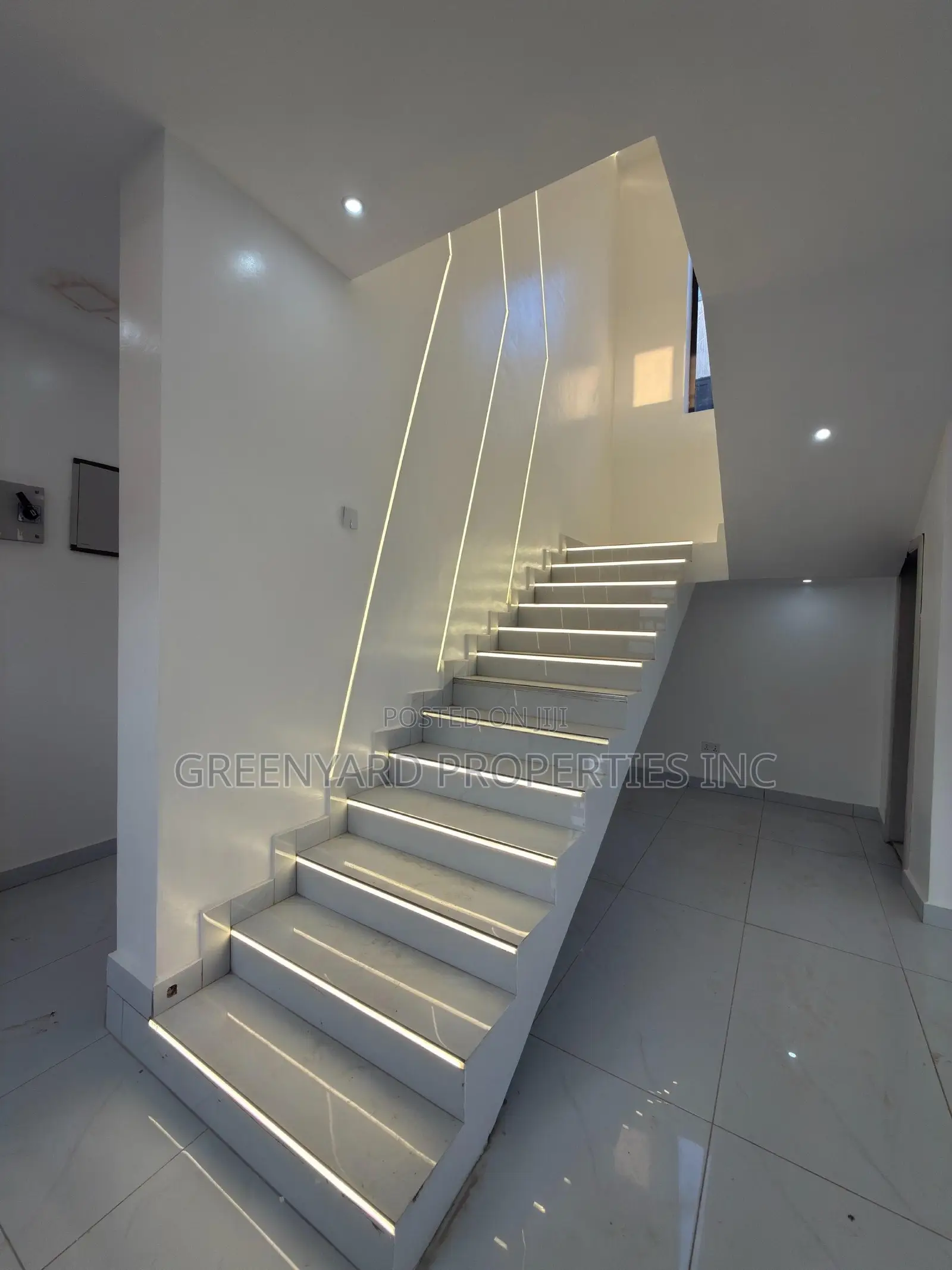 4bdrm House in New Legon, Adenta for sale