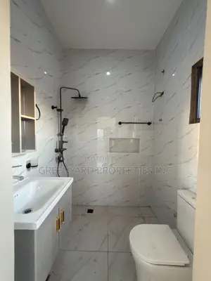 4bdrm House in New Legon, Adenta for sale