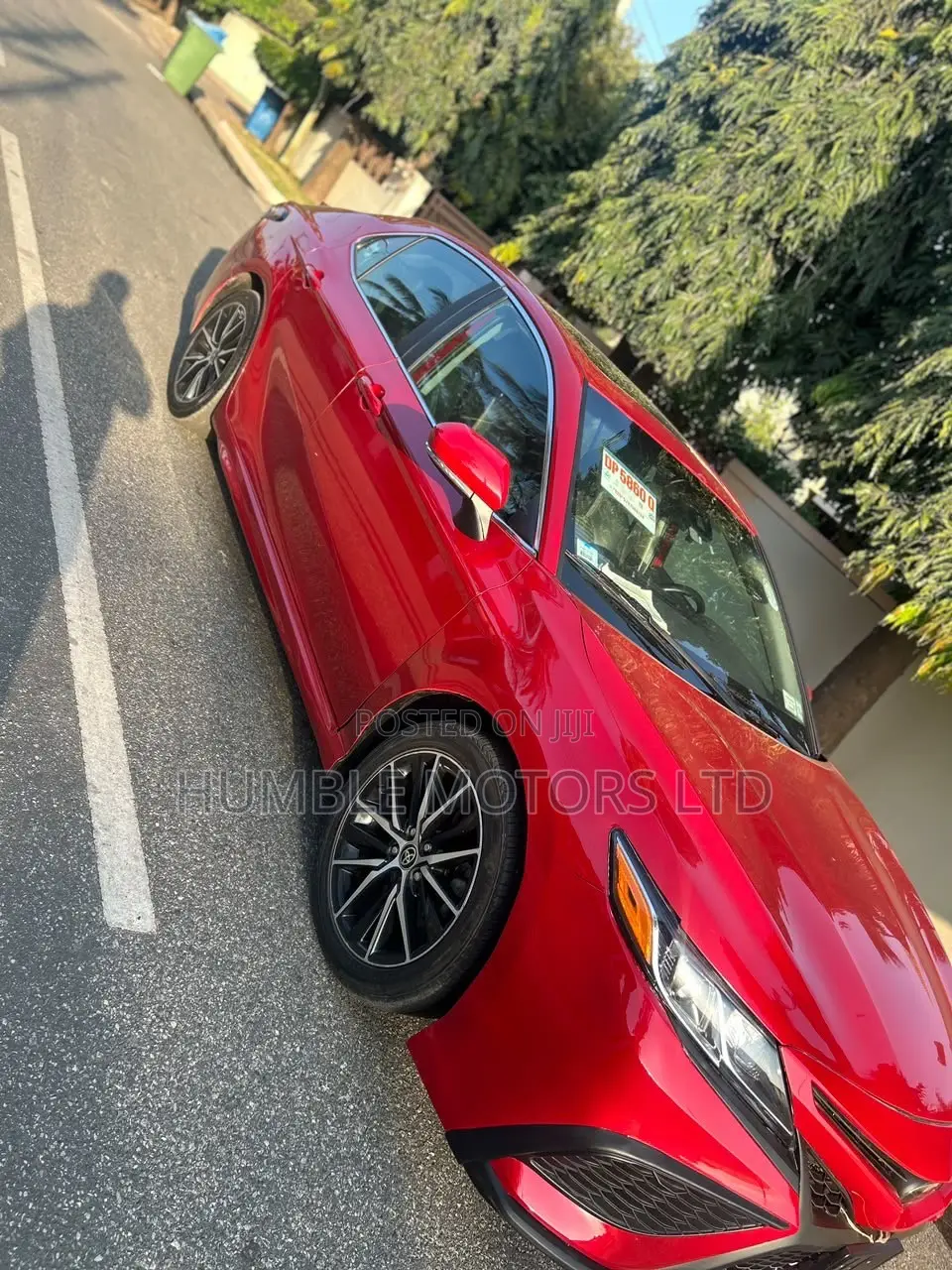 Toyota Camry 2021 Red