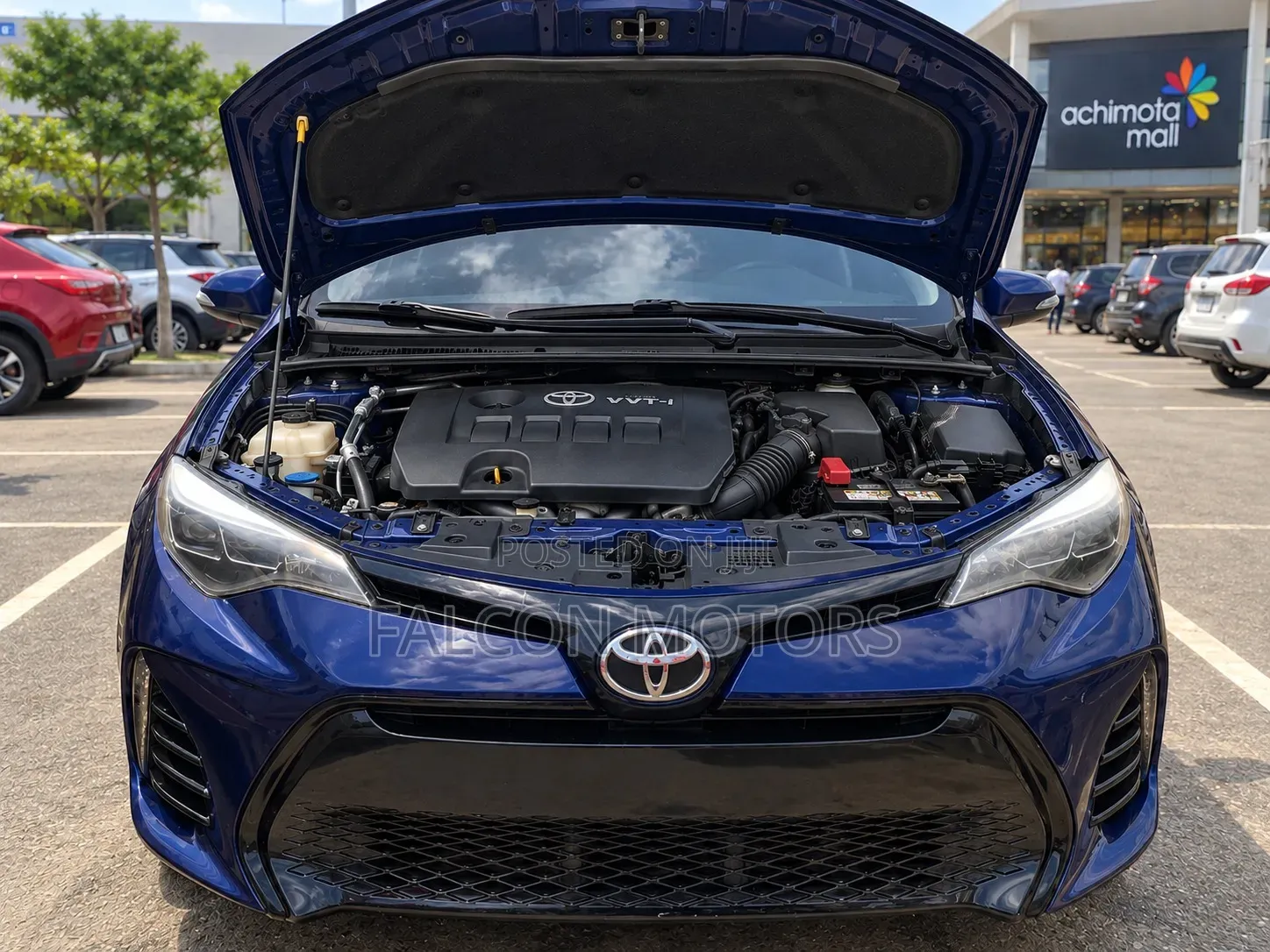 Toyota Corolla SE (1.8L 4cyl 2A) 2018 Blue