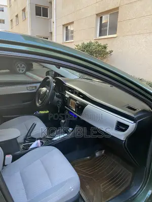 Toyota Corolla 2014 Green