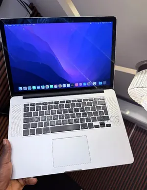 Laptop Apple MacBook Pro 2015 16GB Intel Core i7 SSD 128GB