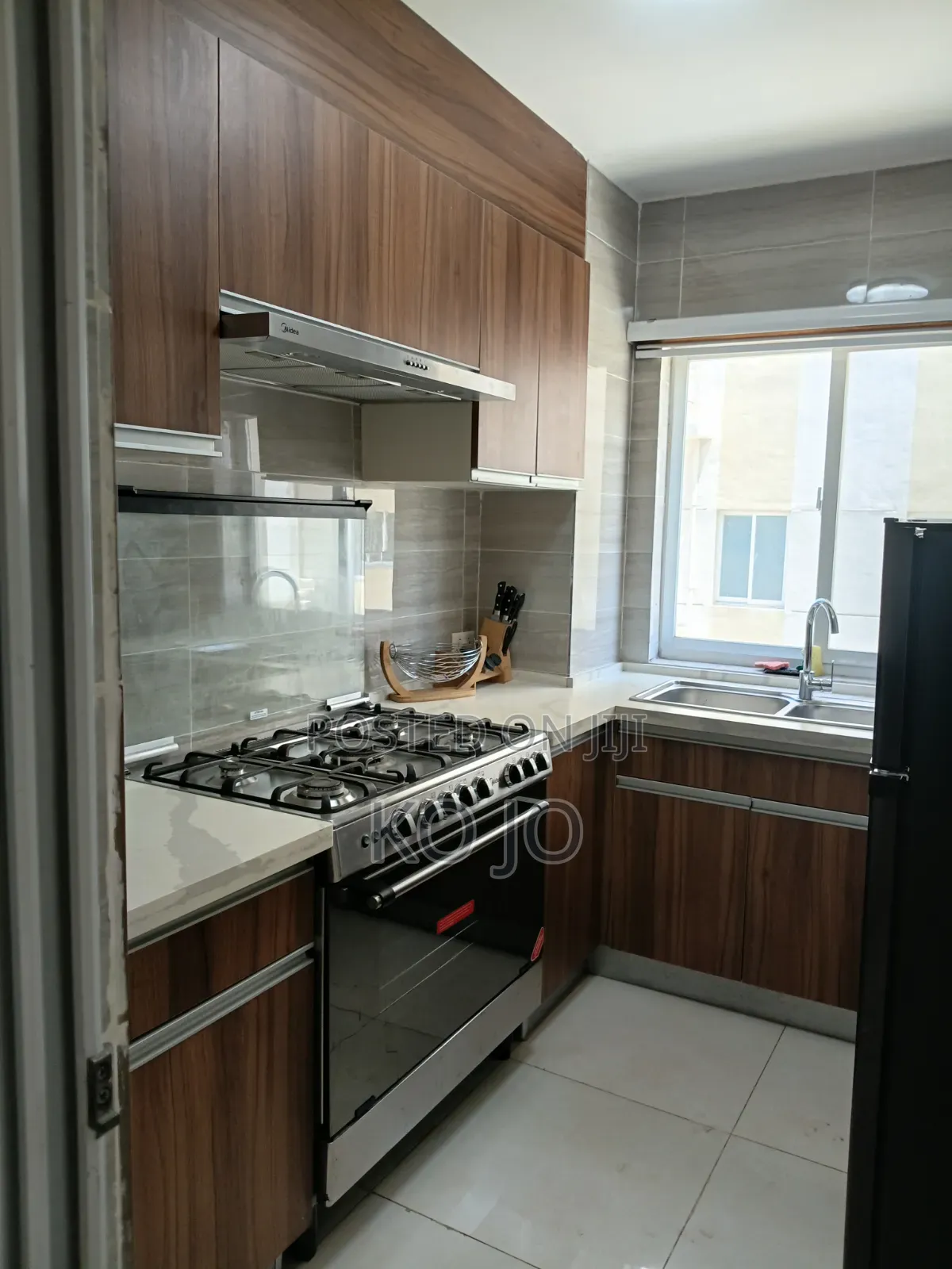 Furnished 2bdrm Apartment in Alphabet City, Sakumono for sale
