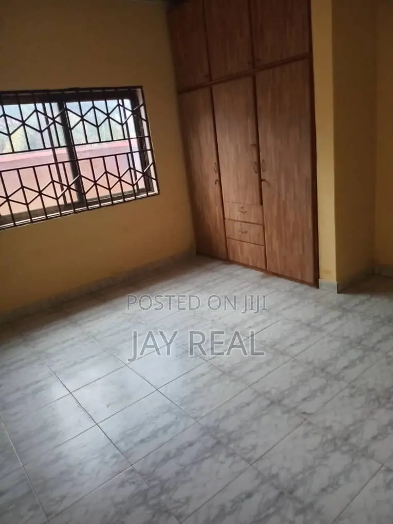 3bdrm Apartment in Jay Real Estate., Kasoa for rent