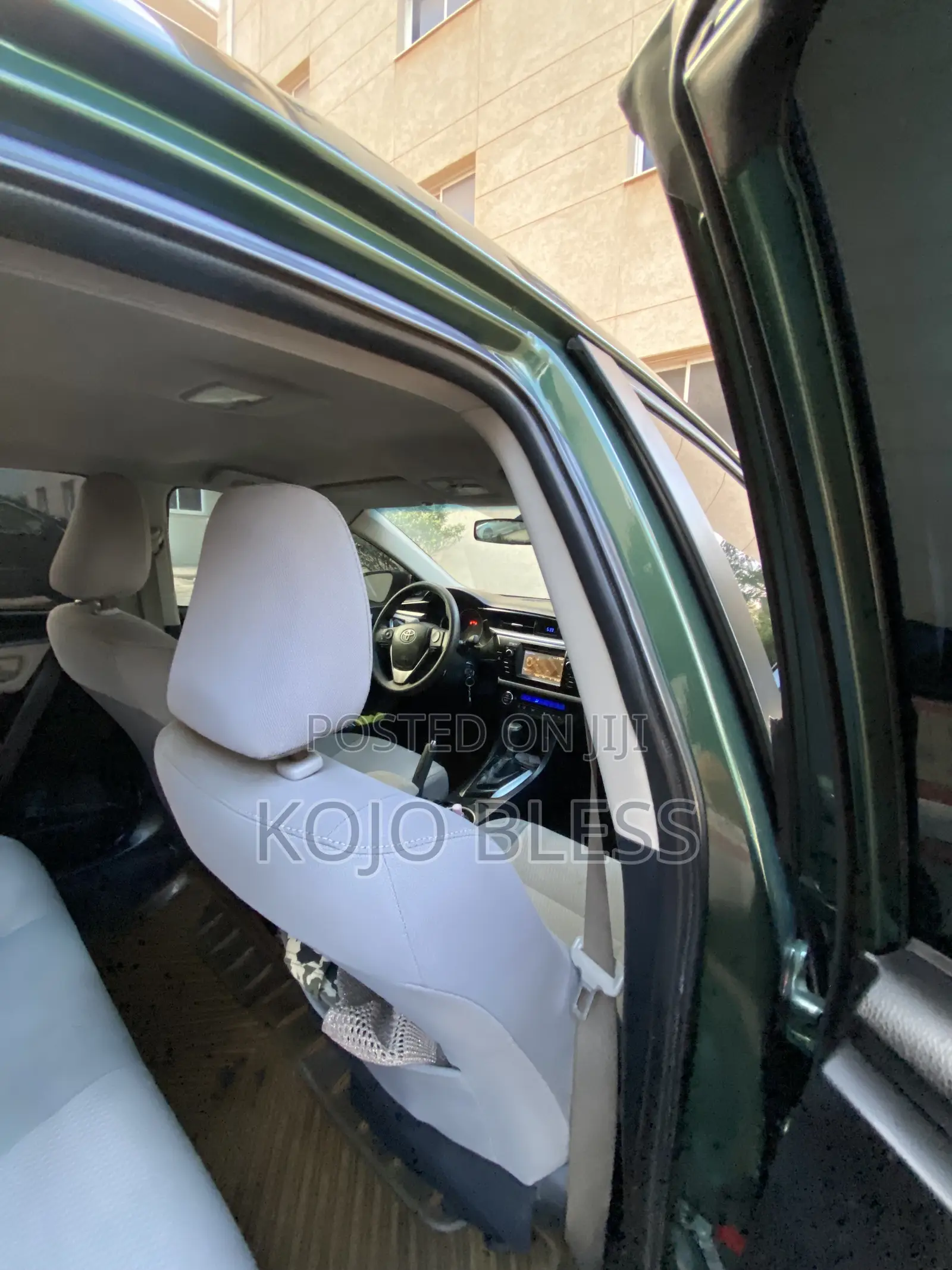 Toyota Corolla 2014 Green