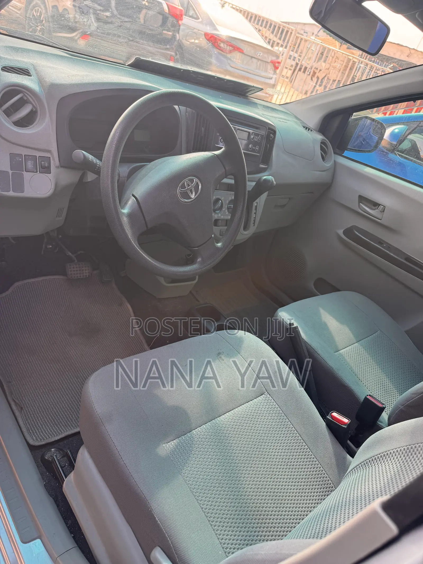 Toyota Pixis 2014 Gray