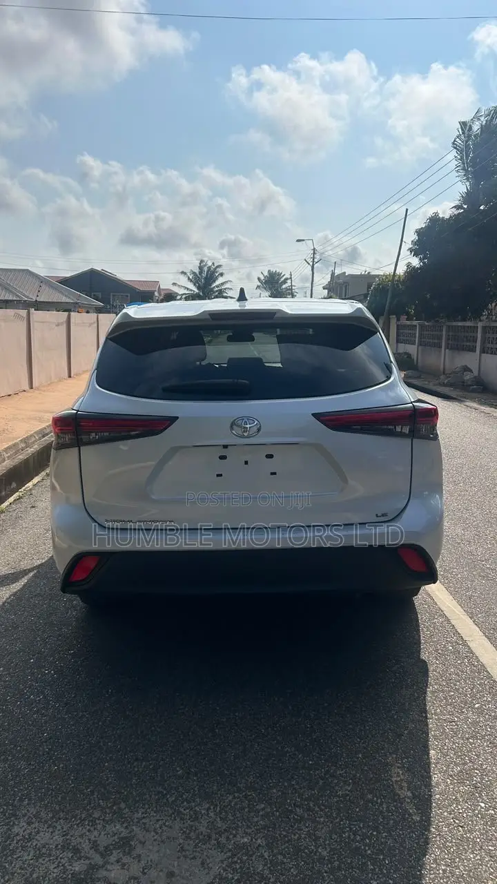 Toyota Highlander 2022 White