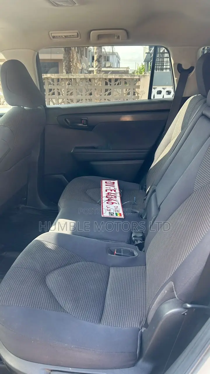 Toyota Highlander 2022 White