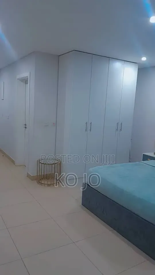 Furnished 1bdrm Apartment in Riviera, Boundary Road Area for rent
